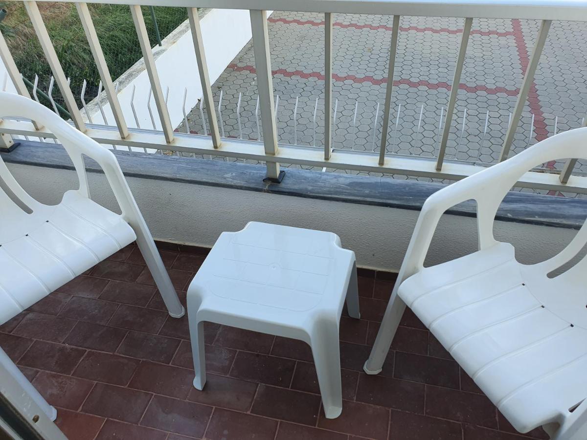 Residencial Campo-Mar By Umbral Hotel Portimao Exterior photo A balcony in a residential building